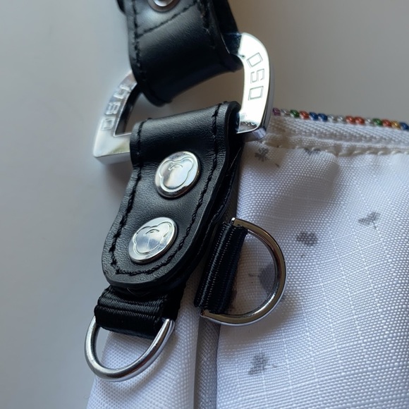 OSO Camilla d’Errico collab hand bag with charm - Picture 7 of 15